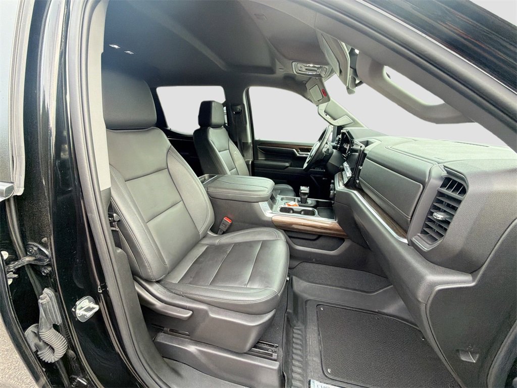 Used 2023 Chevrolet Silverado 1500 RST w/ Convenience Package II image 24