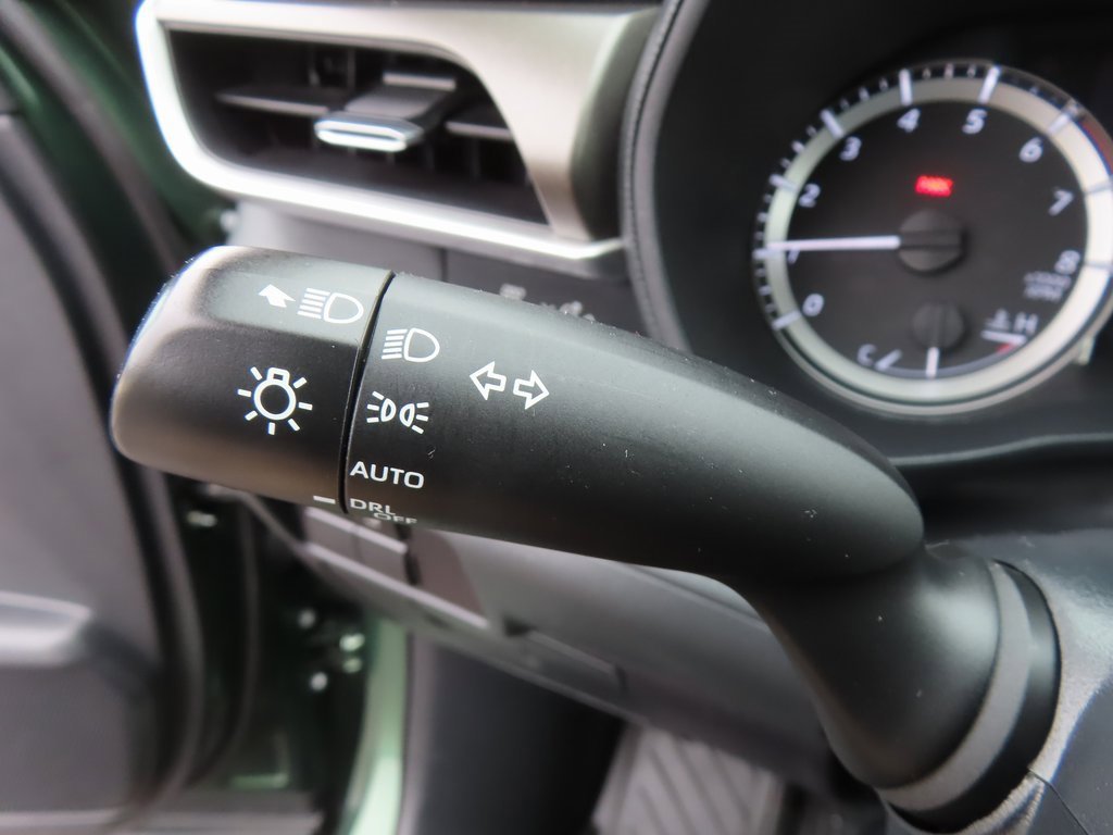 Used 2023 Toyota Highlander L image 20