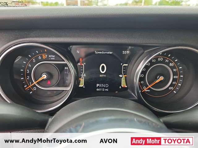 Used 2020 Jeep Gladiator Overland AWD/4WD image 16