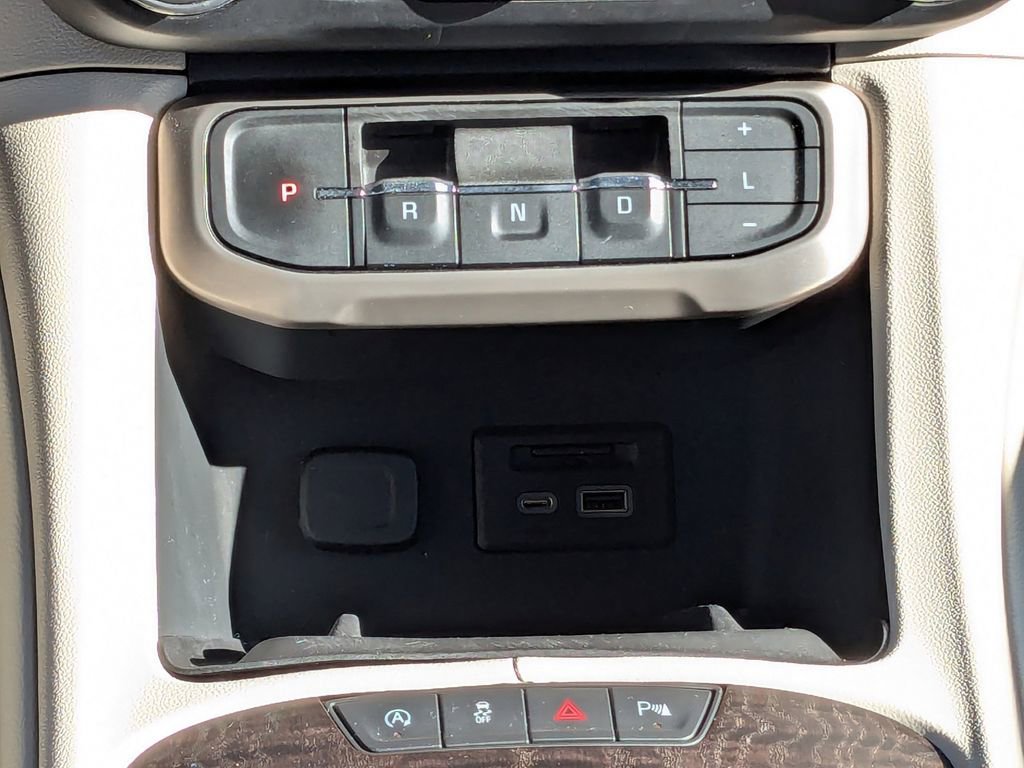 Used 2022 GMC Acadia Denali w/ Denali Ultimate Package image 21