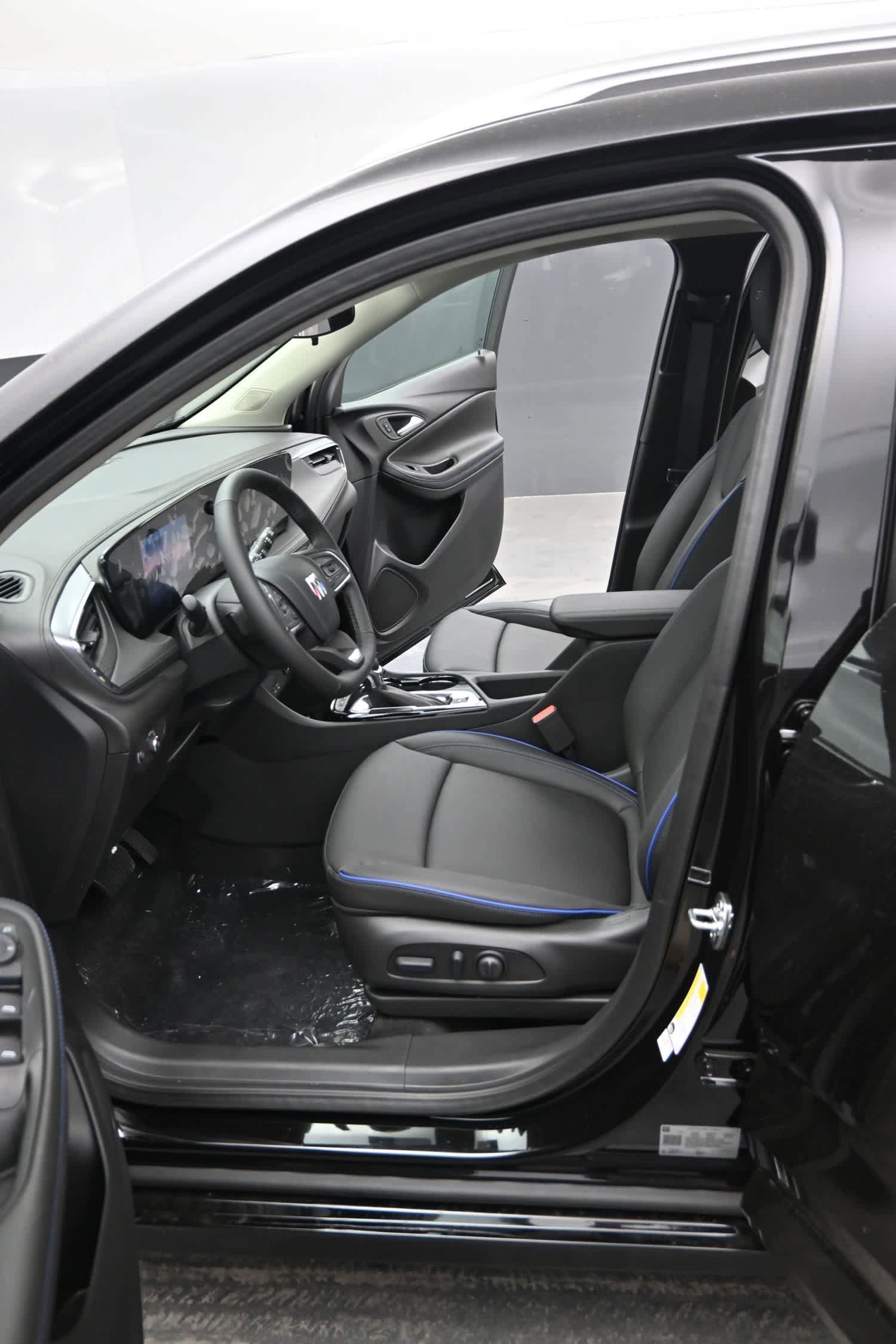 New 2026 Buick Encore GX Sport Touring w/ Advanced Technology Package AWD/4WD image 16