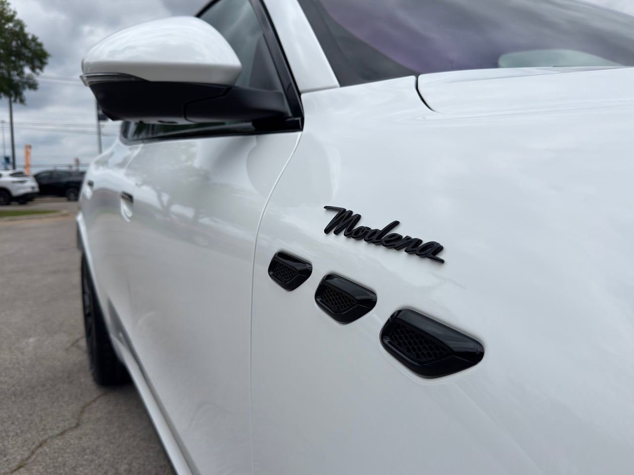 New 2026 Maserati Grecale Modena image 4