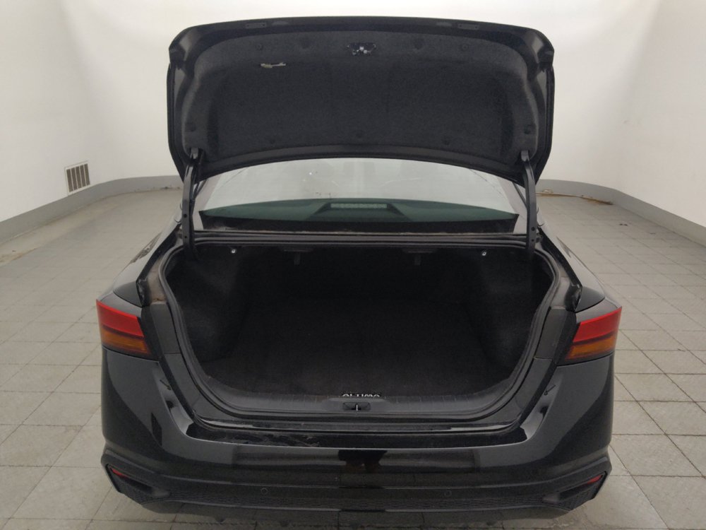 Used 2025 Nissan Altima 2.5 S FWD image 29