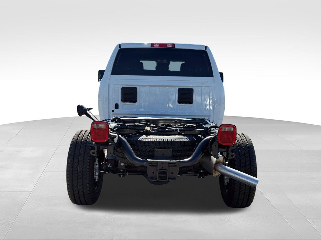 New 2027 RAM 2500 Tradesman w/ Chrome Appearance Group AWD/4WD image 26