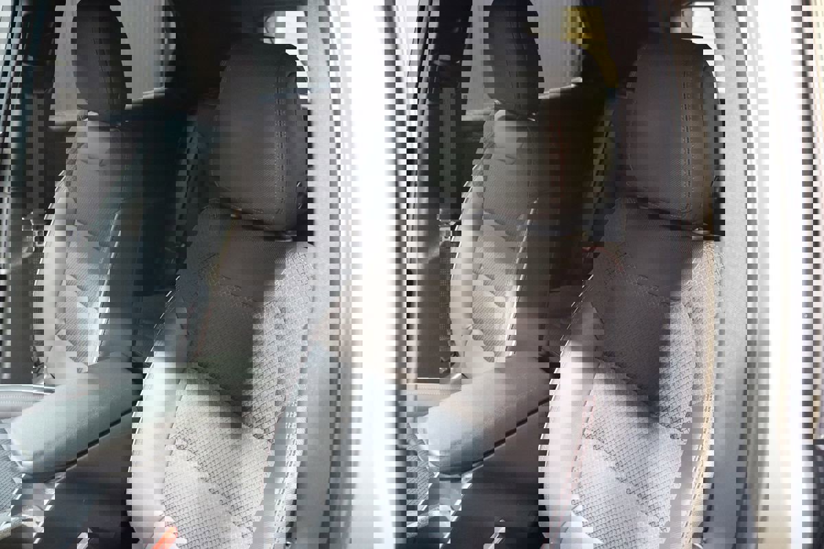 Used 2023 Chevrolet TrailBlazer RS w/ Technology Package image 33