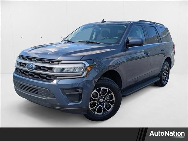 Used 2023 Ford Expedition XLT image 1