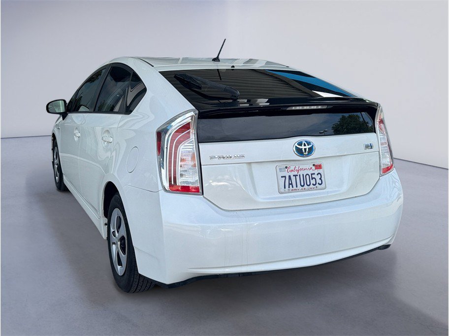 Used 2014 Toyota Prius Two FWD image 4