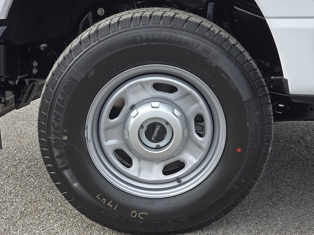New 2026 Ford F250 XL image 10