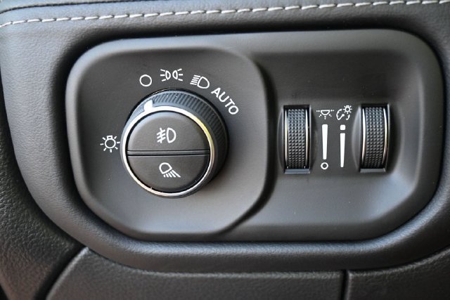 New 2027 RAM 2500 Limited AWD/4WD image 20
