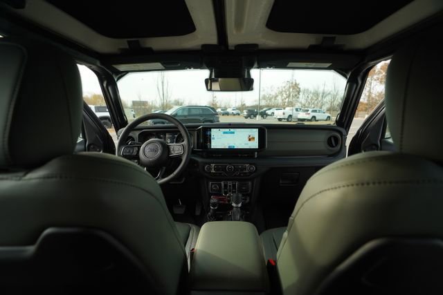 New 2026 Jeep Gladiator Mojave image 21