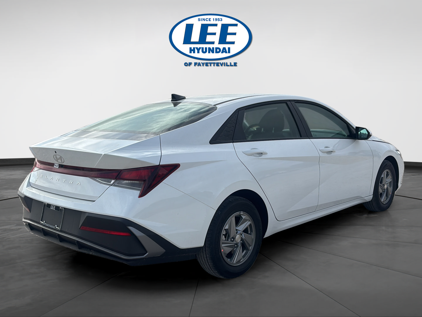 Certified 2026 Hyundai Elantra SE FWD image 7