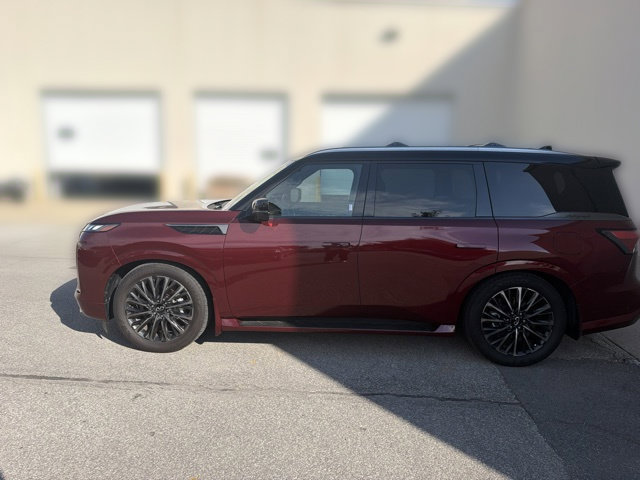 Used 2025 INFINITI QX80 Autograph w/ Autograph Exterior Package AWD/4WD image 13