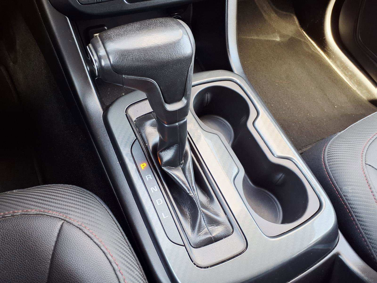 Used 2017 GMC Canyon SLE w/ All Terrain Package AWD/4WD image 25