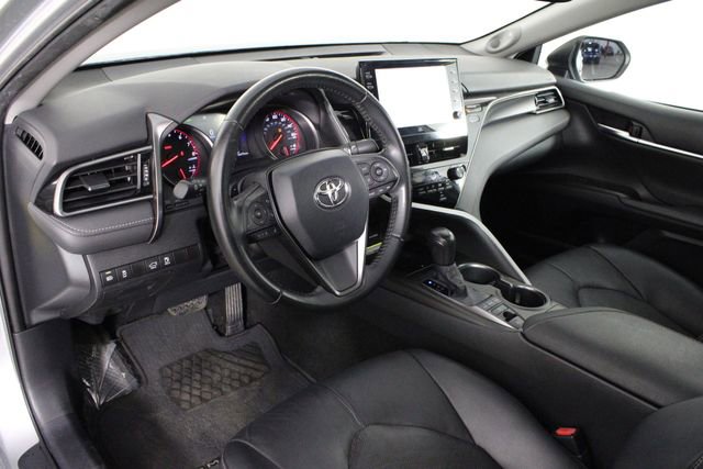 Used 2021 Toyota Camry XSE image 22