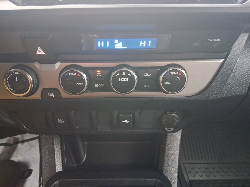 Used 2022 Toyota Tacoma SR image 22