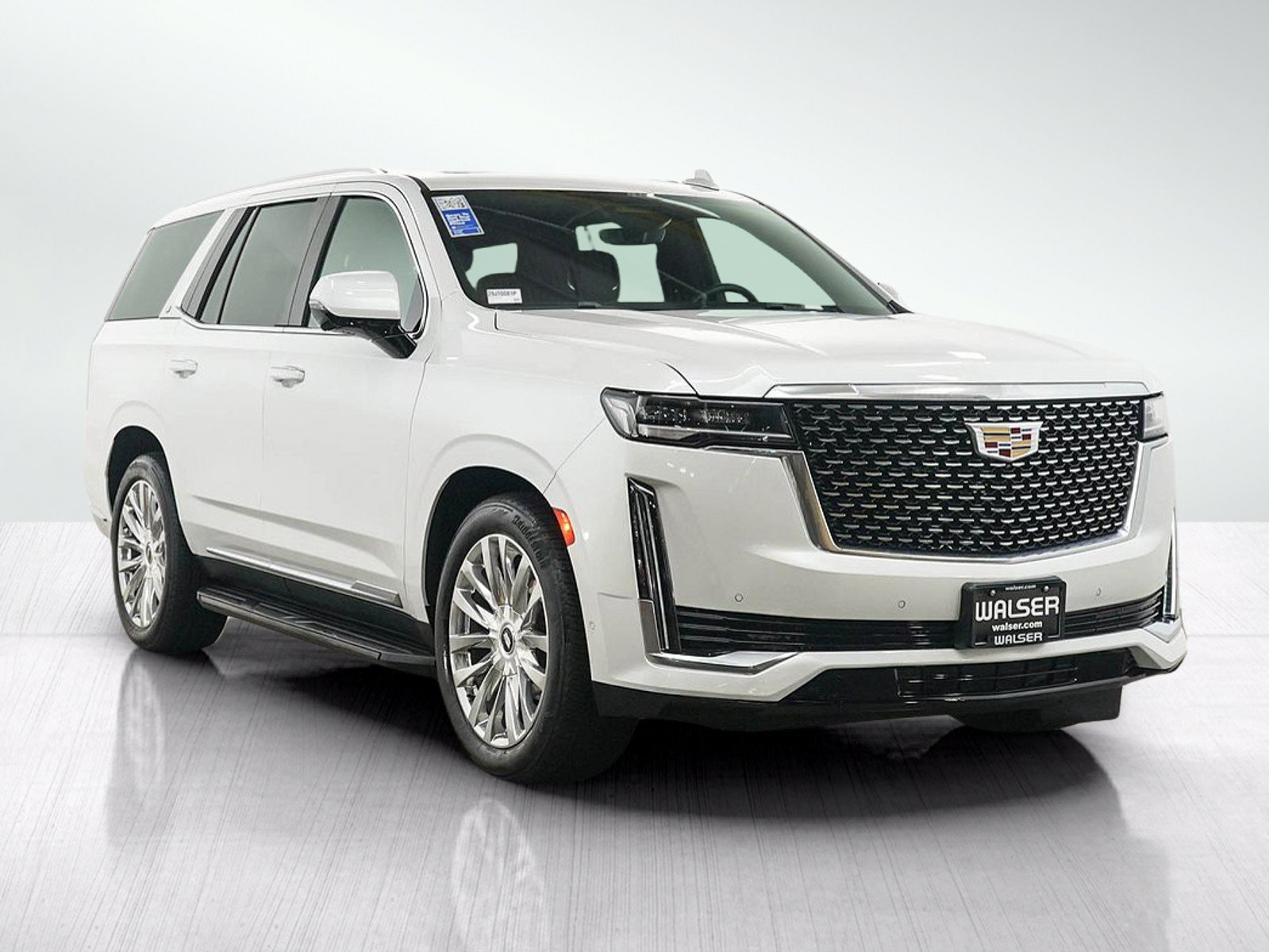 Used 2024 Cadillac Escalade Premium Luxury w/ Performance Package AWD/4WD image 8