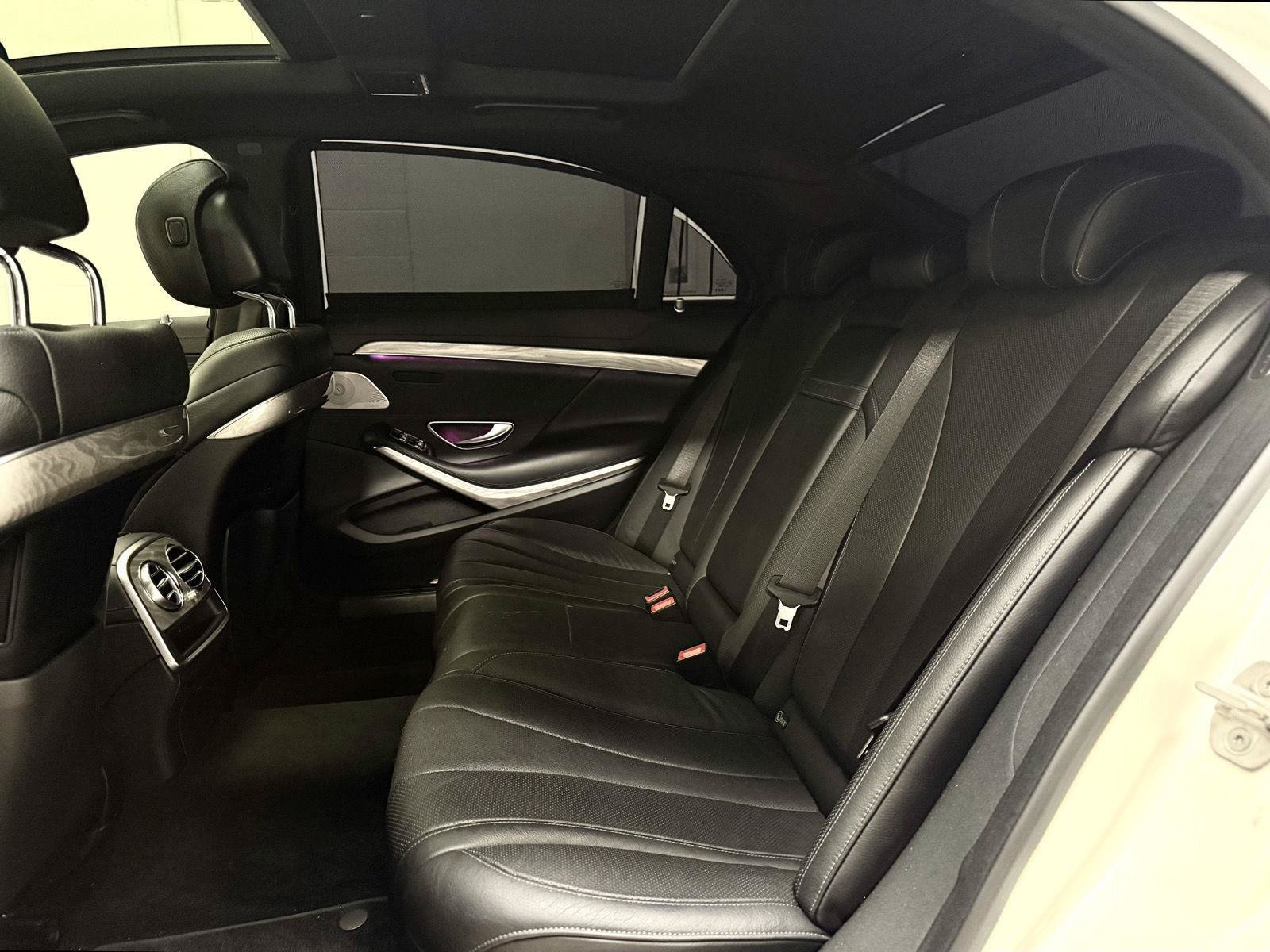 Used 2016 Mercedes-Benz S 550 Sedan w/ Premium Package image 19
