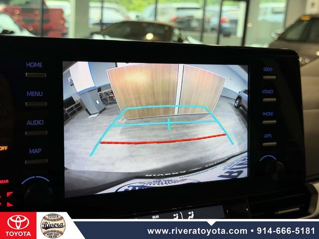 Certified 2023 Toyota Sienna LE FWD image 25