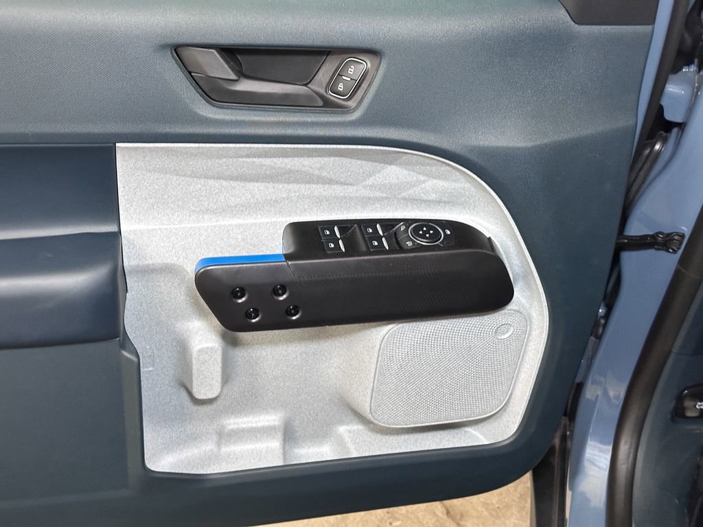 New 2025 Ford Maverick XLT w/ Equipment Group 301A image 18