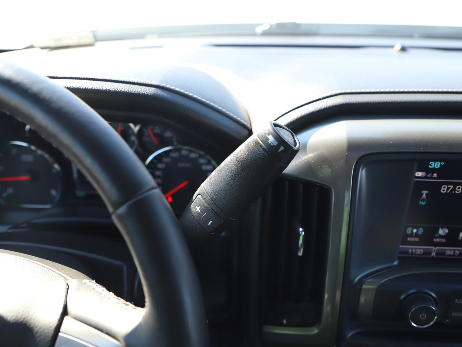 Used 2018 Chevrolet Silverado 2500 High Country w/ Duramax Plus Package image 22