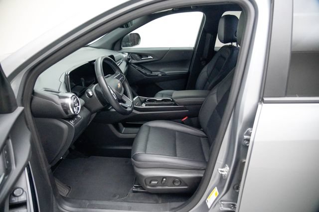 Used 2025 Chevrolet Equinox LT w/ Convenience Package II FWD image 24