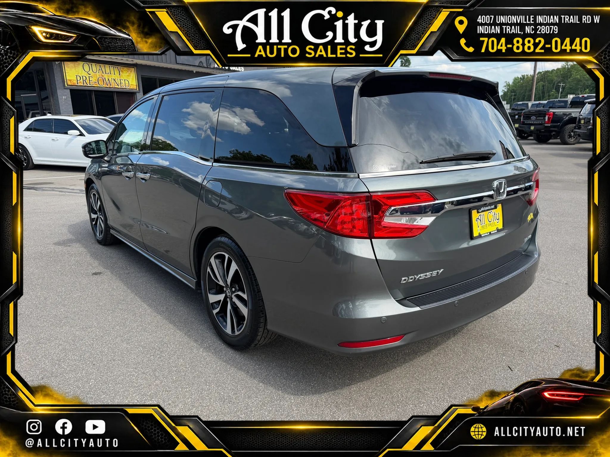 Used 2018 Honda Odyssey Elite image 5