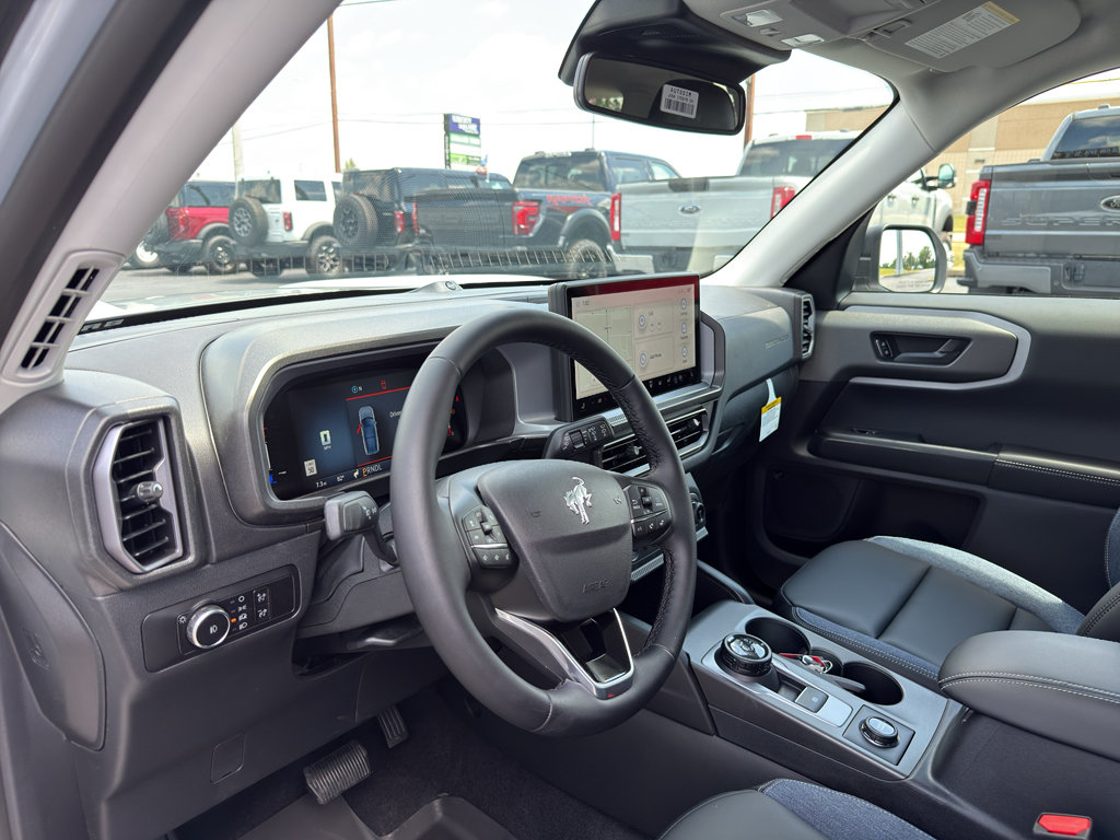 New 2026 Ford Bronco Sport Outer Banks w/ Outer Banks Tech Package+ AWD/4WD image 13