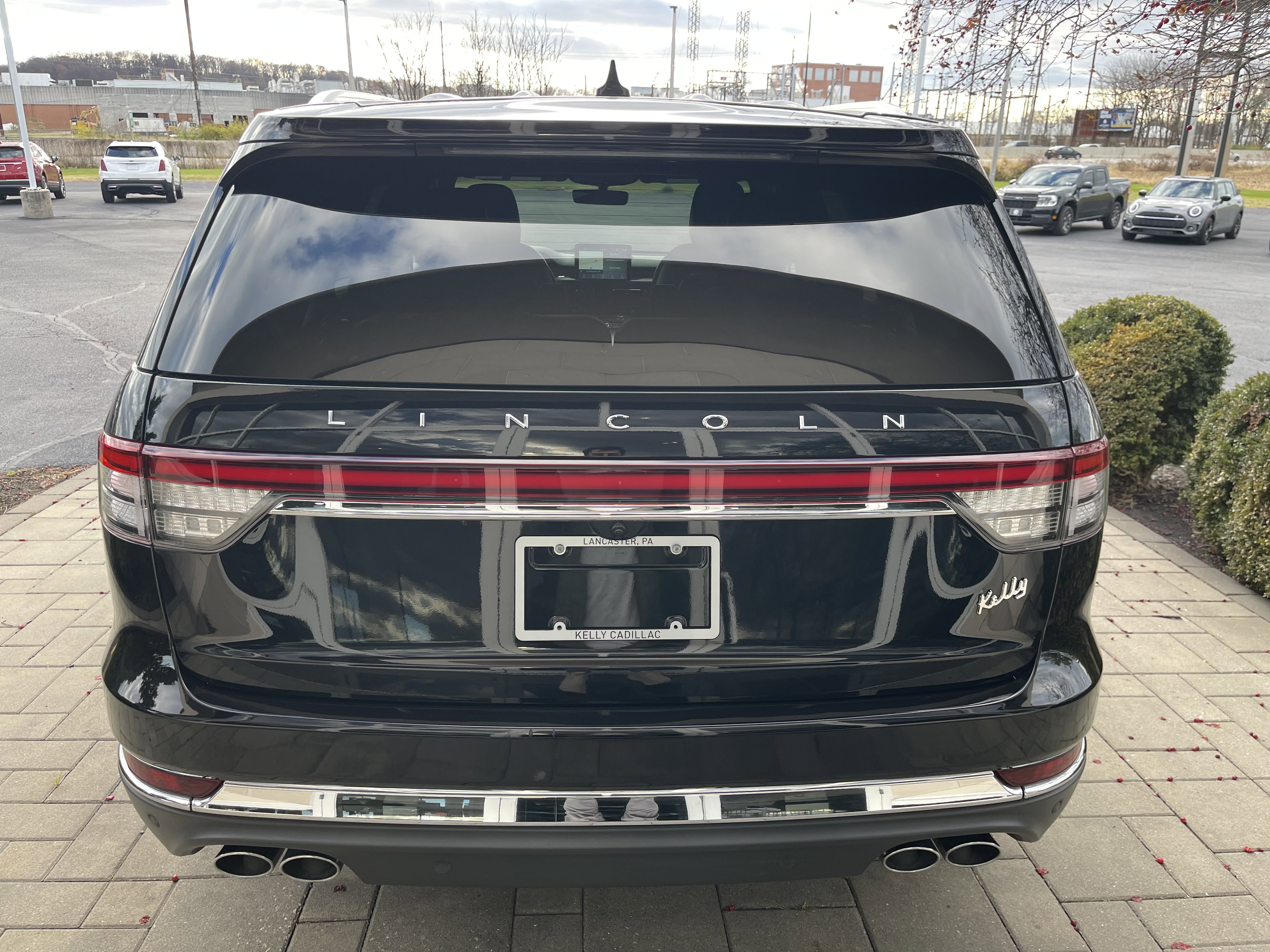 Used 2021 Lincoln Aviator Reserve w/ Equipment Group 201A image 7