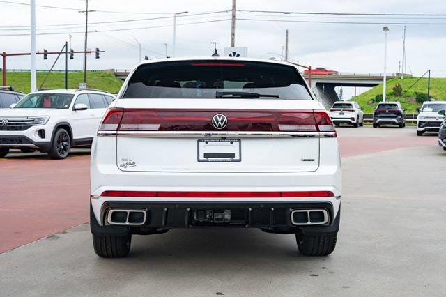 New 2026 Volkswagen Atlas Cross Sport SEL Premium R-Line AWD/4WD image 5