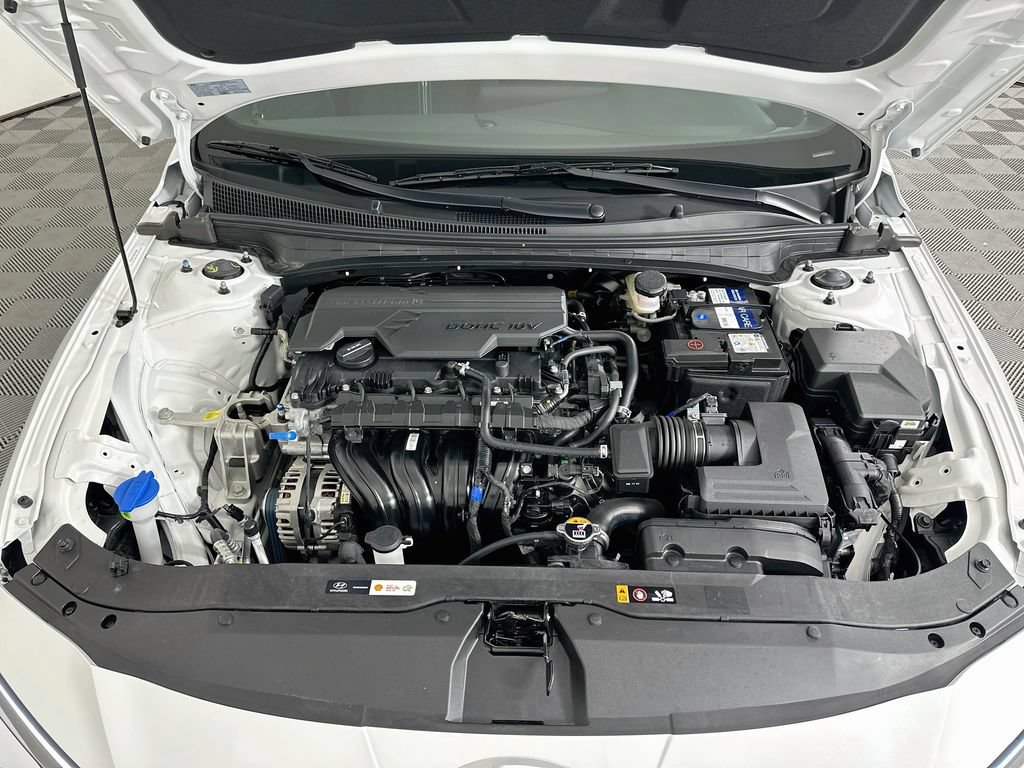 Certified 2026 Hyundai Elantra Sport FWD image 28