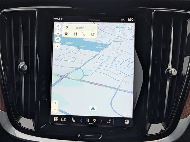 Used 2023 Volvo S60 B5 Plus w/ Protection Package Premier image 14