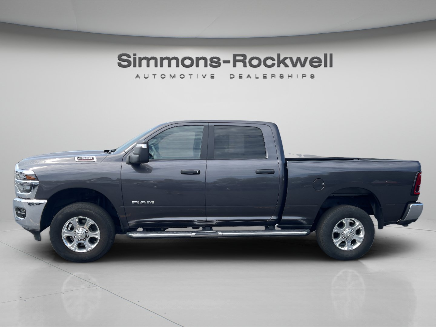 Used 2026 RAM 2500 Big Horn AWD/4WD image 2