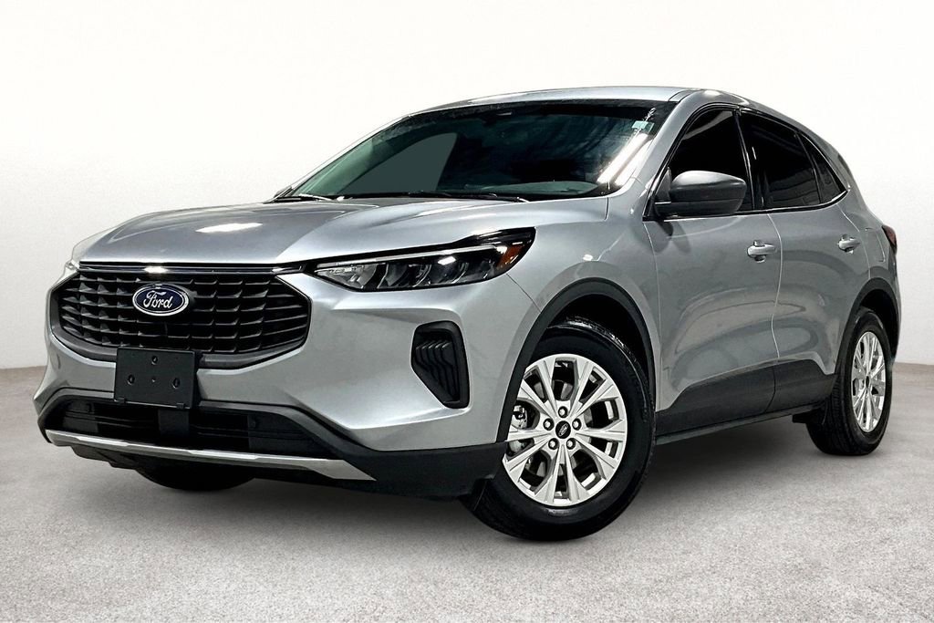 Used 2023 Ford Escape Active image 14
