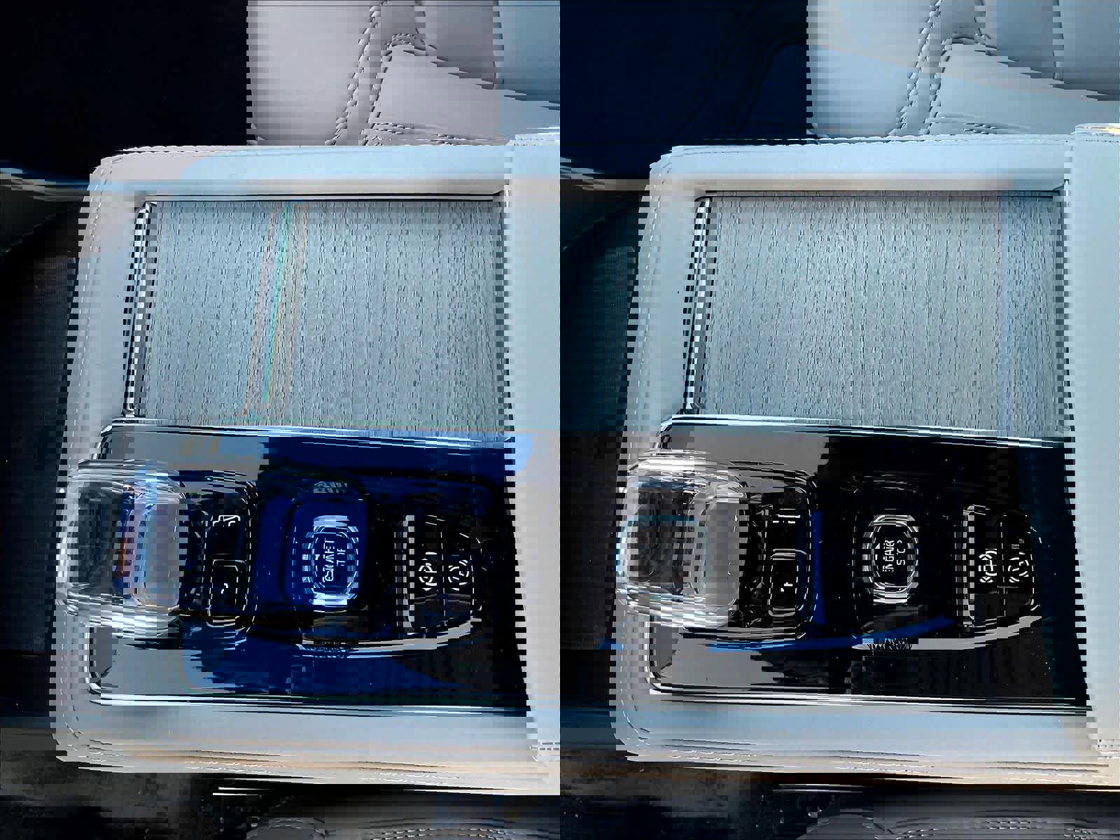 New 2026 Volvo XC90 B6 Plus w/ Protection Package Premier image 10