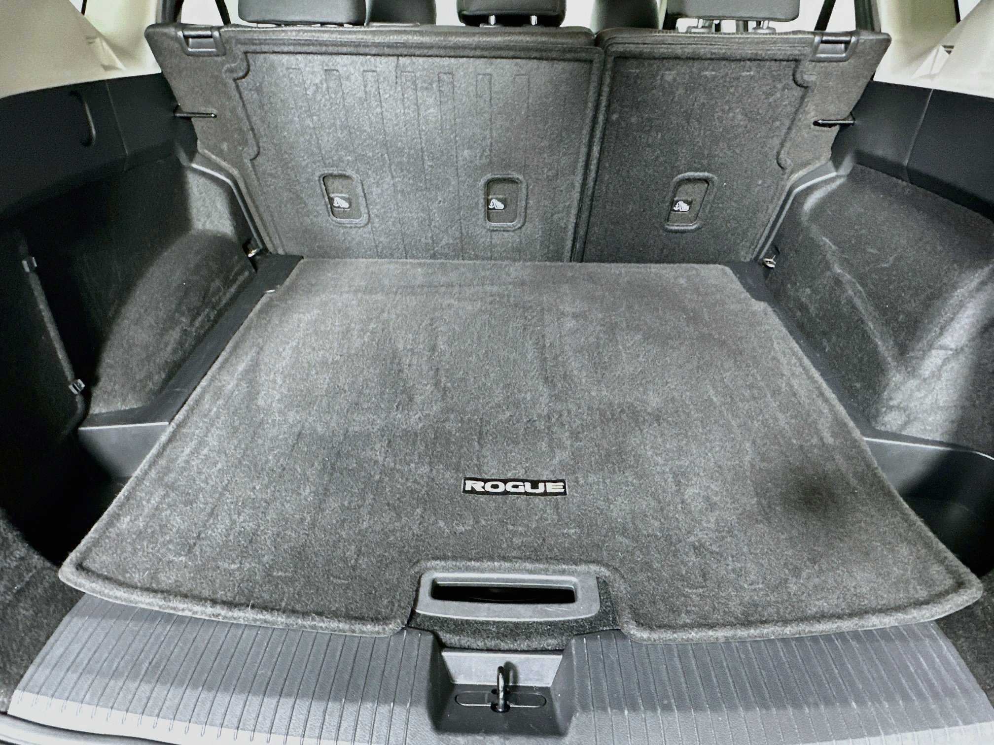Used 2026 Nissan Rogue SV FWD image 27