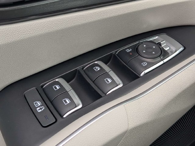 New 2026 Kia Sorento S FWD image 26