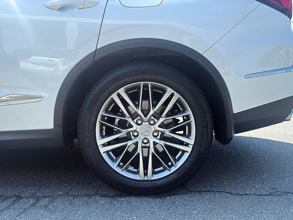 Used 2022 Acura MDX w/ Advance Package AWD/4WD image 10