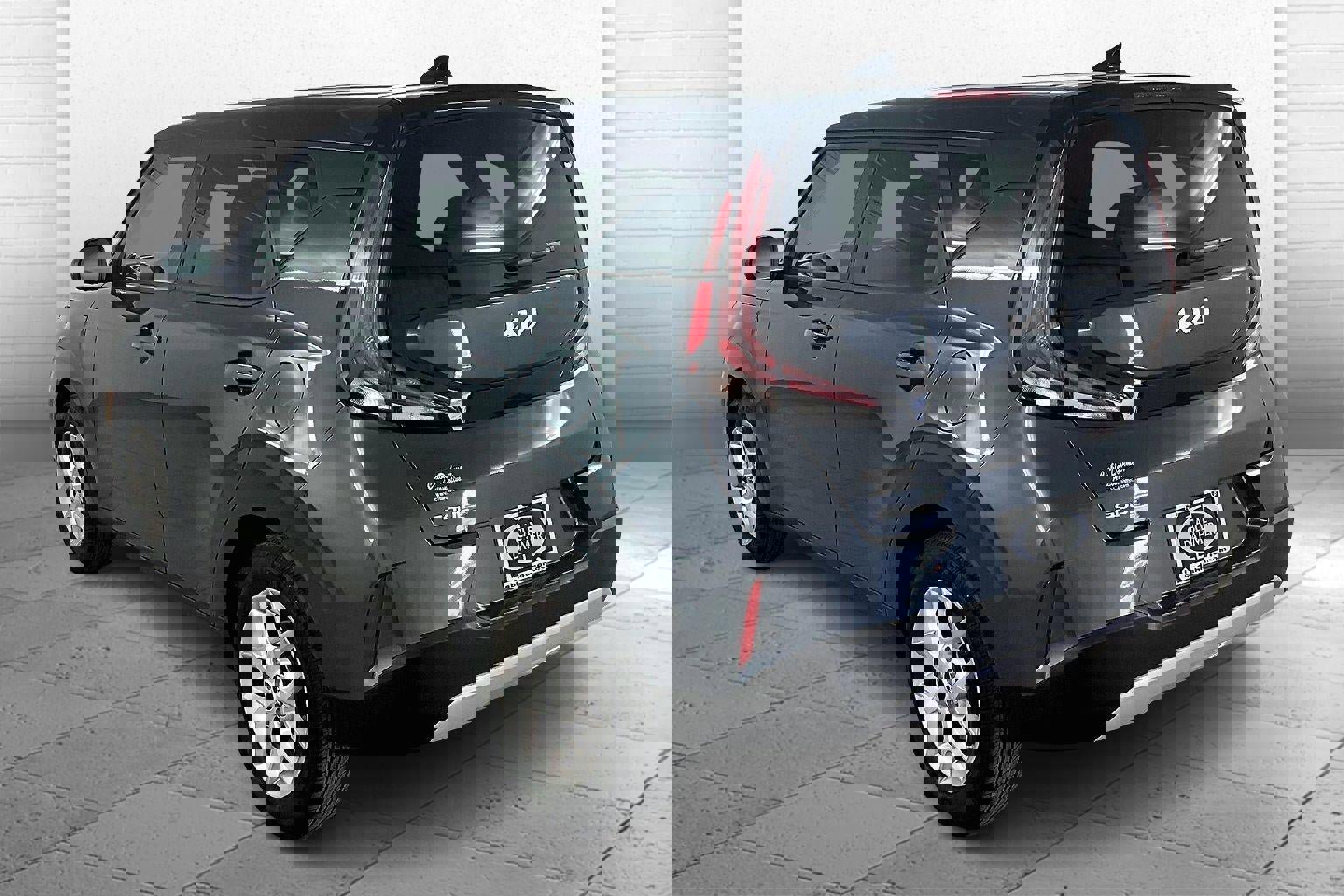 Used 2024 Kia Soul LX w/ Option Group 015 image 4