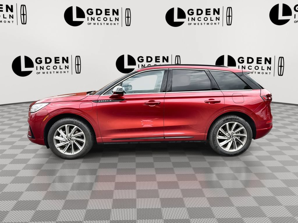 Used 2025 Lincoln Corsair Grand Touring w/ Equipment Group 302A AWD/4WD image 5