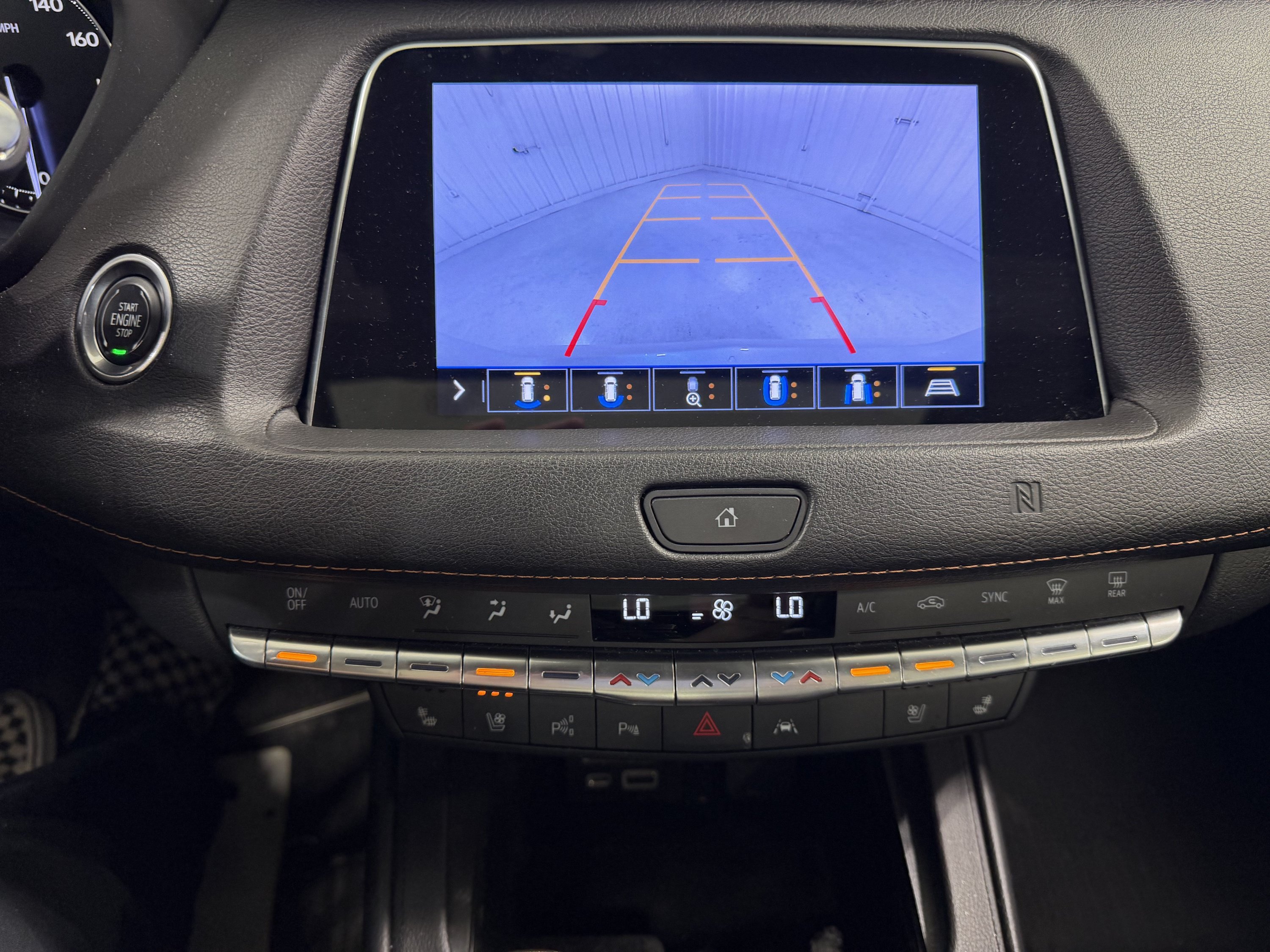 Used 2020 Cadillac XT4 Sport AWD/4WD image 17