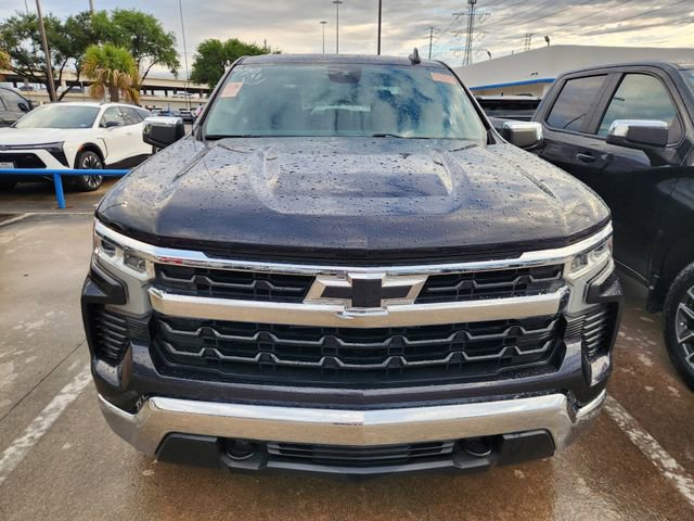 Used 2023 Chevrolet Silverado 1500 LT image 2