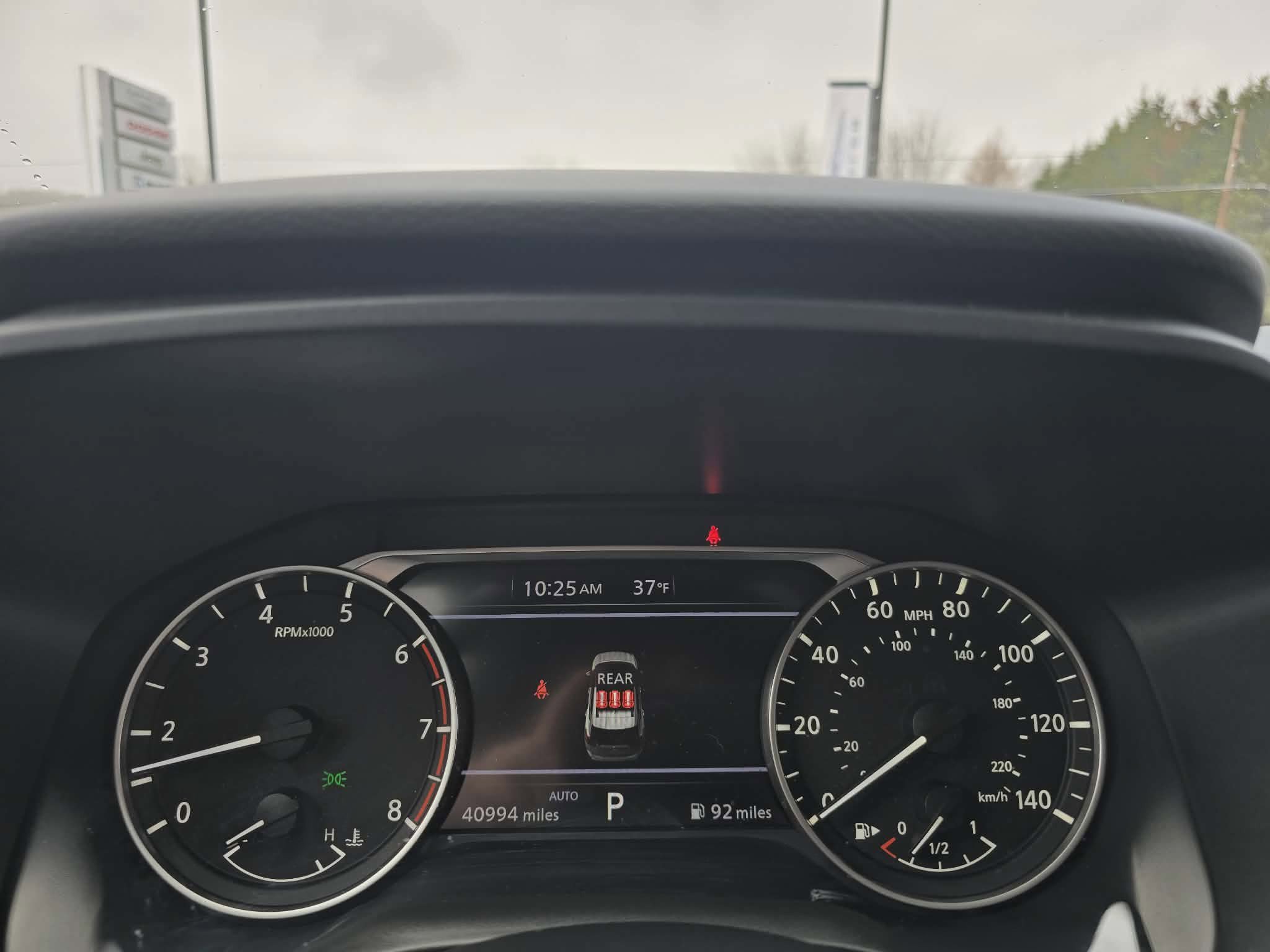 Used 2024 Nissan Rogue SV image 21