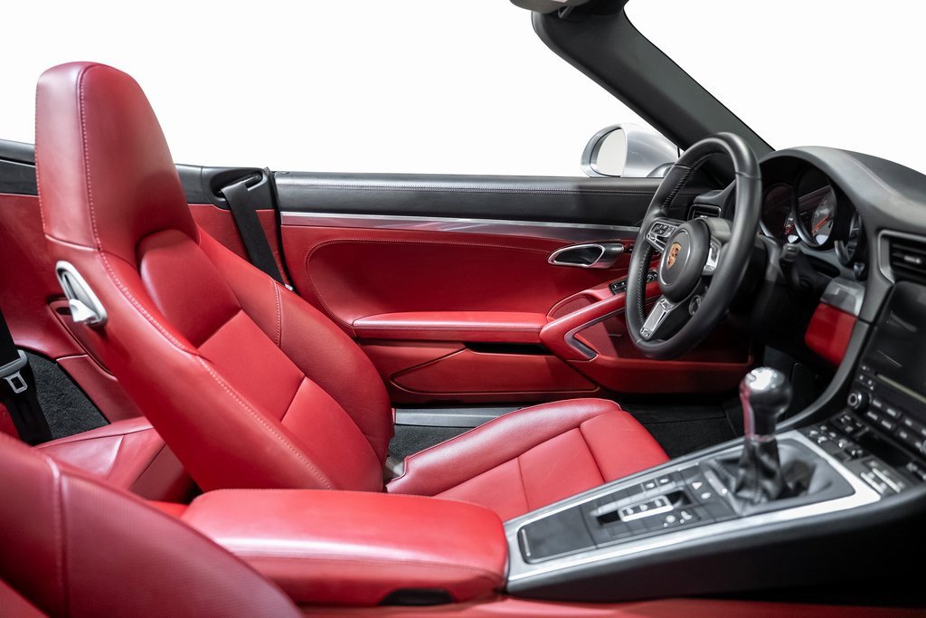 Used 2017 Porsche 911 Carrera 4S image 58