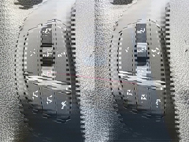 Certified 2022 Ford Escape SE image 33