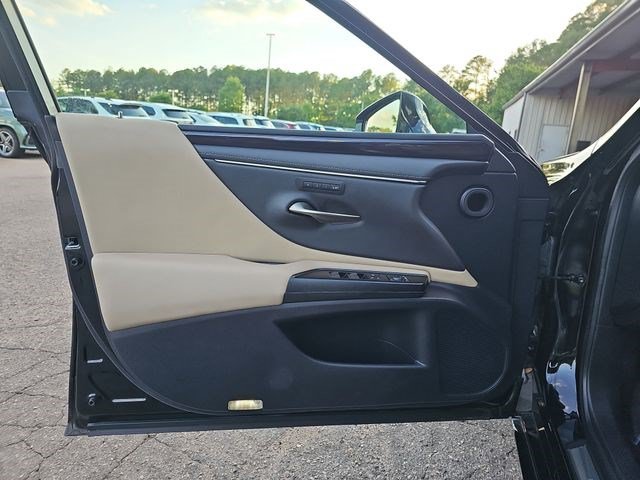 Used 2020 Lexus ES 350 w/ Premium Package FWD image 27