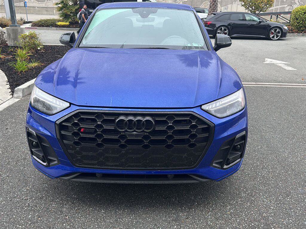 Used 2021 Audi SQ5 Prestige AWD/4WD image 3