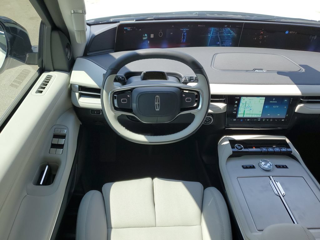 New 2026 Lincoln Navigator L Premier AWD/4WD image 17