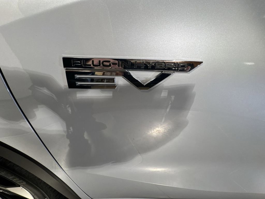 Used 2023 Mitsubishi Outlander SEL image 15