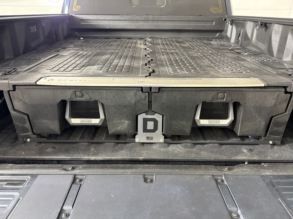 Used 2022 Ford F150 Raptor w/ Equipment Group 801A High AWD/4WD image 40