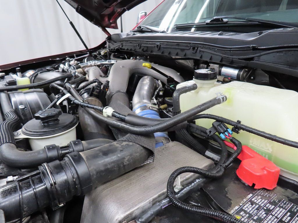 Used 2024 Ford F250 Platinum w/ FX4 Off-Road Package image 30